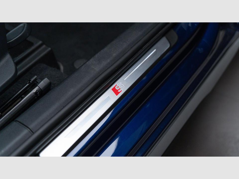 Audi A3 Genuine edition 35 TFSI 110 kW (150 CV) S tronic