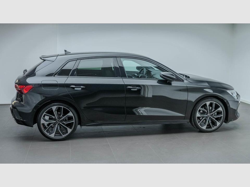 Audi A3 Black line edition 35 TFSI 110 kW (150 CV) S tronic