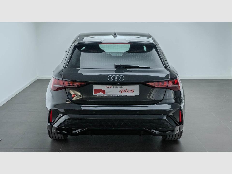 Audi A3 Black line edition 35 TFSI 110 kW (150 CV) S tronic
