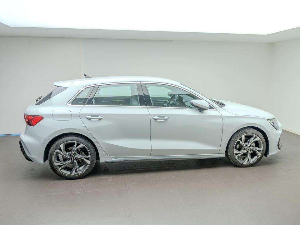 Audi A3 S line 35 TDI 110 kW (150 CV) S tronic