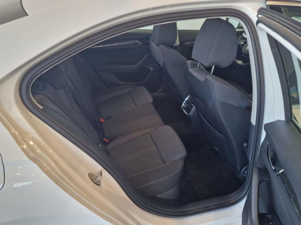 Skoda Octavia 1.5 TSI MHEV Style DSG 110 kW (150 CV)