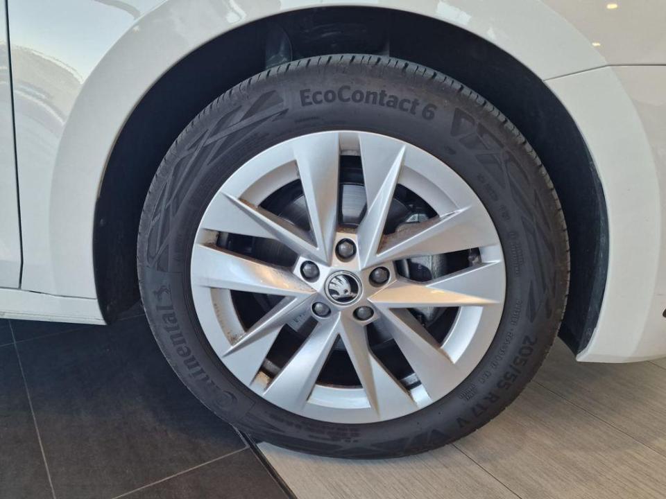 Skoda Octavia 1.5 TSI MHEV Style DSG 110 kW (150 CV)