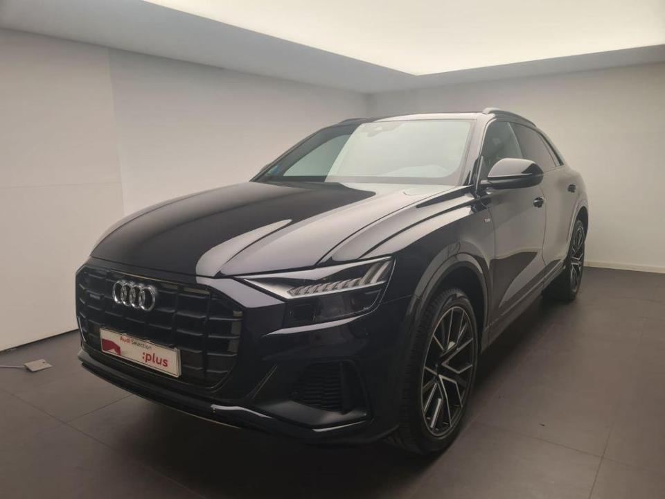 Audi Q8