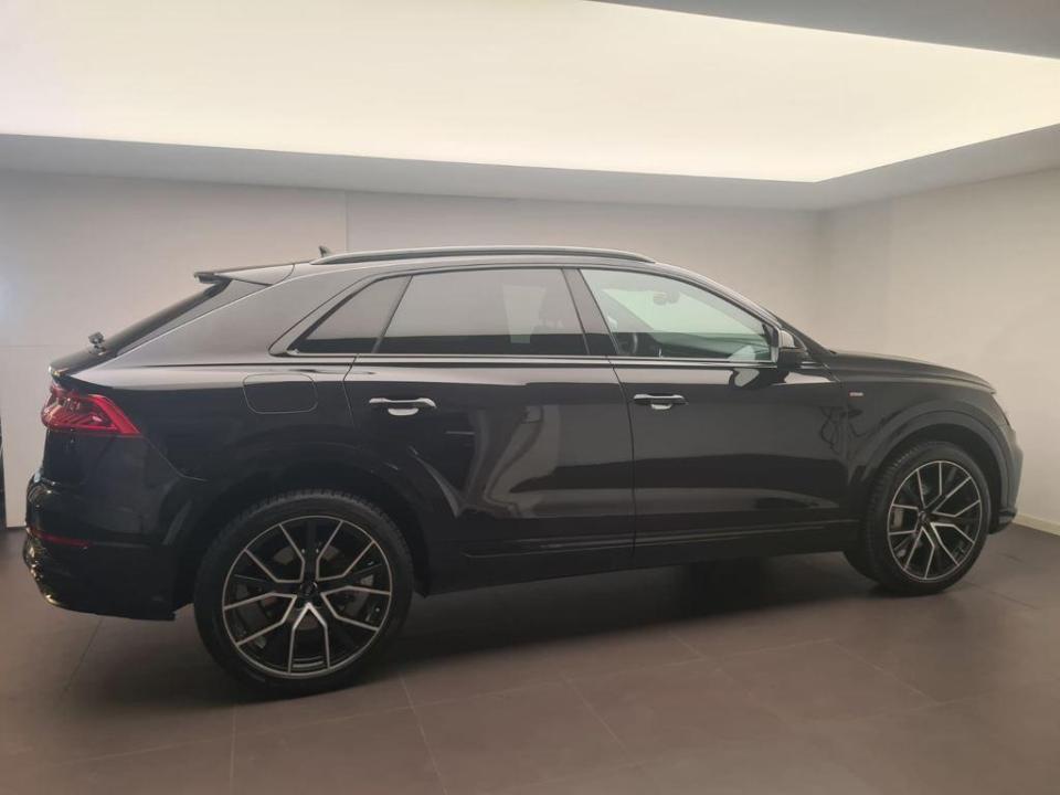 Audi Q8 Black line 50 TDI quattro 210 kW (286 CV) tiptronic