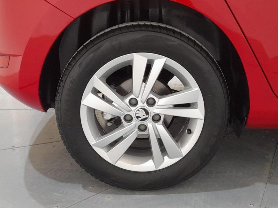 Skoda Fabia 1.0 TSI Ambition Plus 70 kW (95 CV)