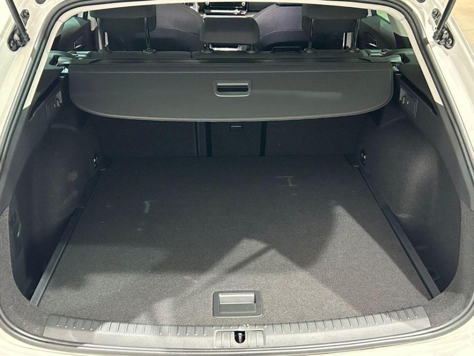 SEAT Leon 1.5 eTSI Style Special Edition DSG 110 kW (150 CV)