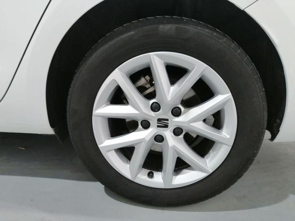 SEAT Leon 1.5 eTSI Style Special Edition DSG 110 kW (150 CV)