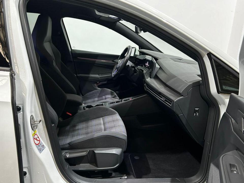 Volkswagen Golf 1.4 TSI eHybrid 150 kW (204 CV) DSG
