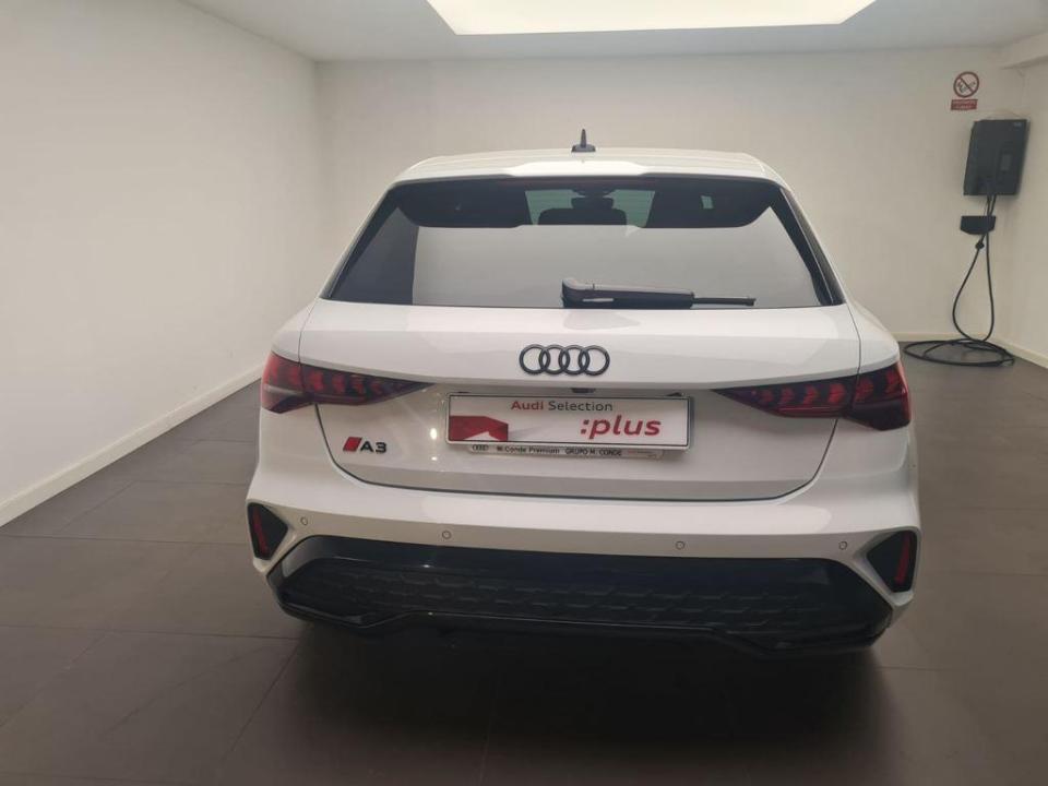 Audi A3 Black line edition 35 TDI 110 kW (150 CV) S tronic