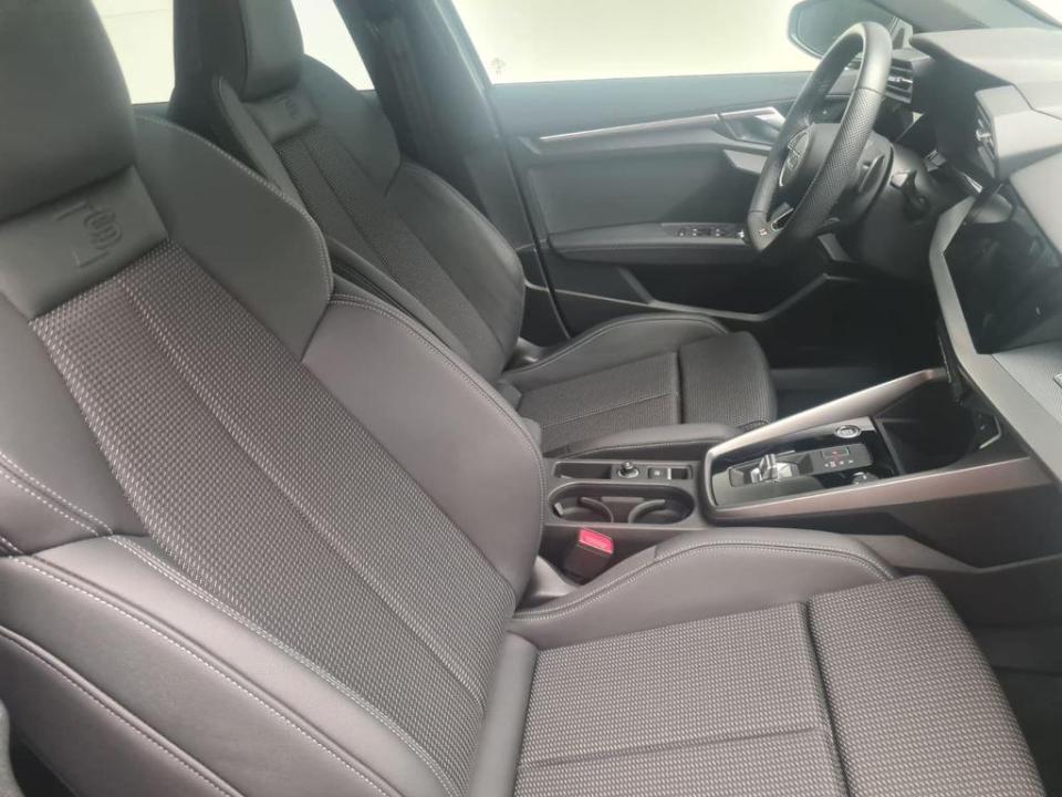 Audi A3 S line 35 TFSI 110 kW (150 CV) S tronic