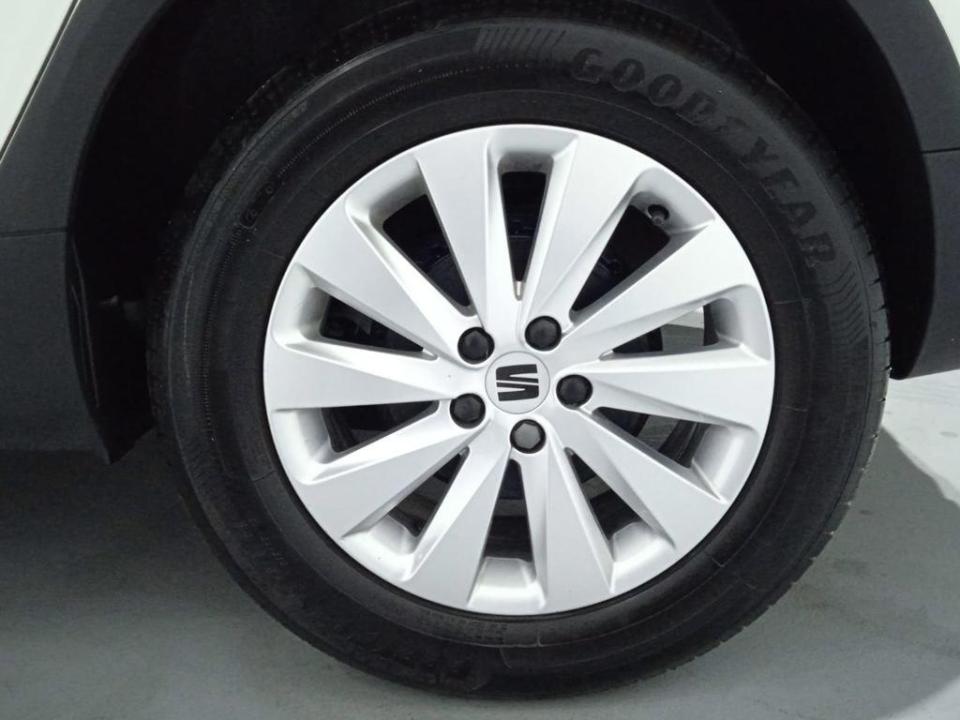 SEAT Arona 1.0 TGI S&S Reference XM 66 kW (90 CV)