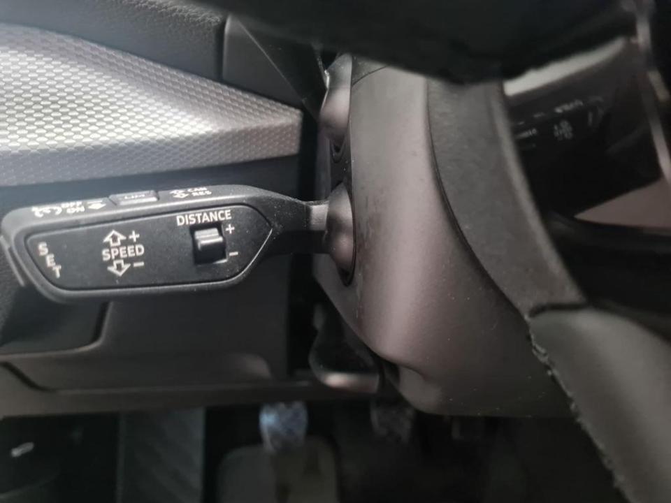 Audi Q2 Advanced 30 TDI 85 kW (116 CV)