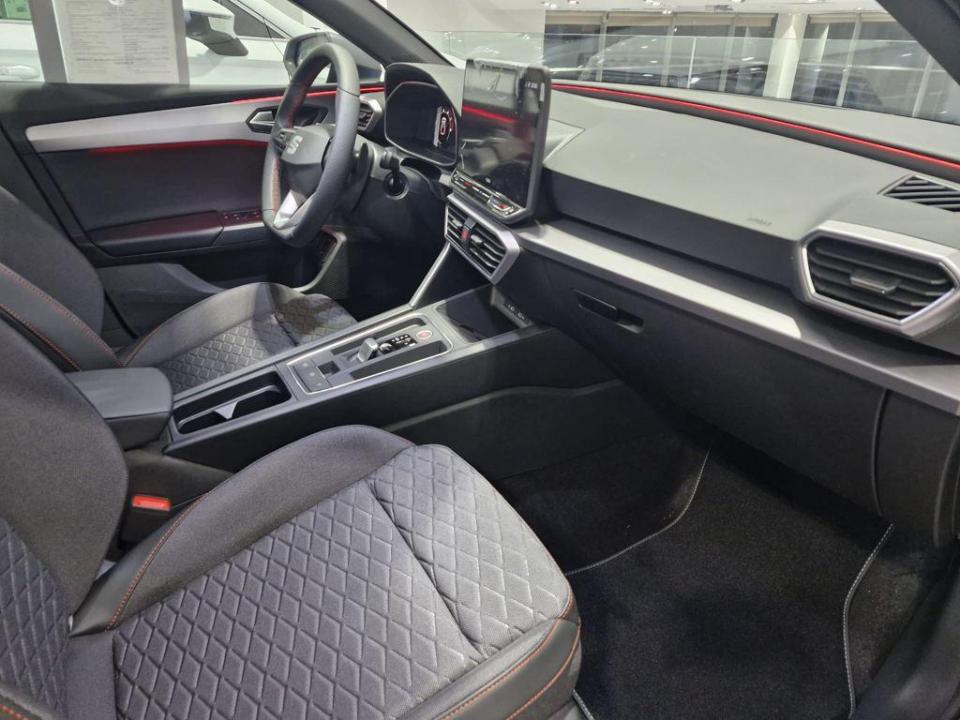 SEAT Leon 1.5 eTSI S&S FR Special Edition DSG 110 kW (150 CV)