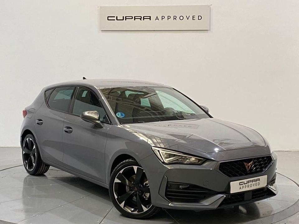 Cupra León