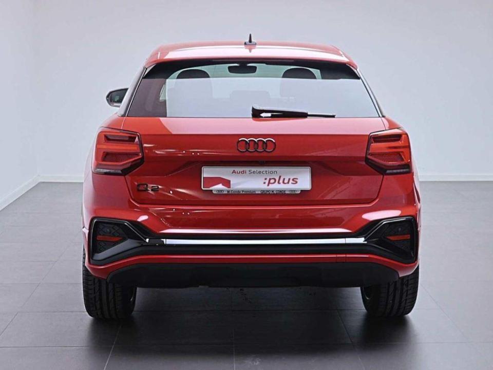 Audi Q2 Adrenalin 30 TDI 85 kW (116 CV) S tronic