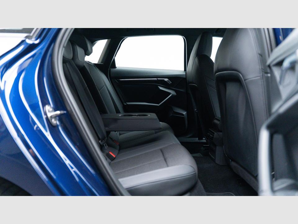 Audi A3 Genuine edition 35 TFSI 110 kW (150 CV) S tronic