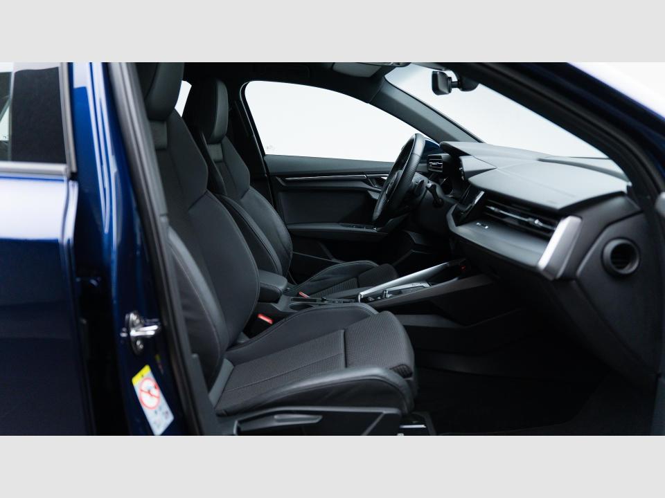 Audi A3 Genuine edition 35 TFSI 110 kW (150 CV) S tronic