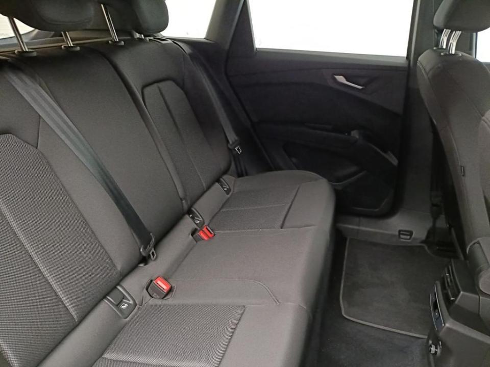 Audi Q4 e-tron Advanced 40 e-tron 150 kW (204 CV)