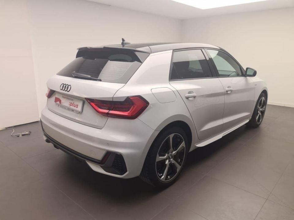 Audi A1 Adrenalin 30 TFSI 81 kW (110 CV) S tronic