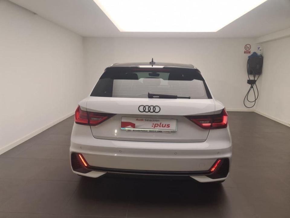 Audi A1 Adrenalin 30 TFSI 81 kW (110 CV) S tronic