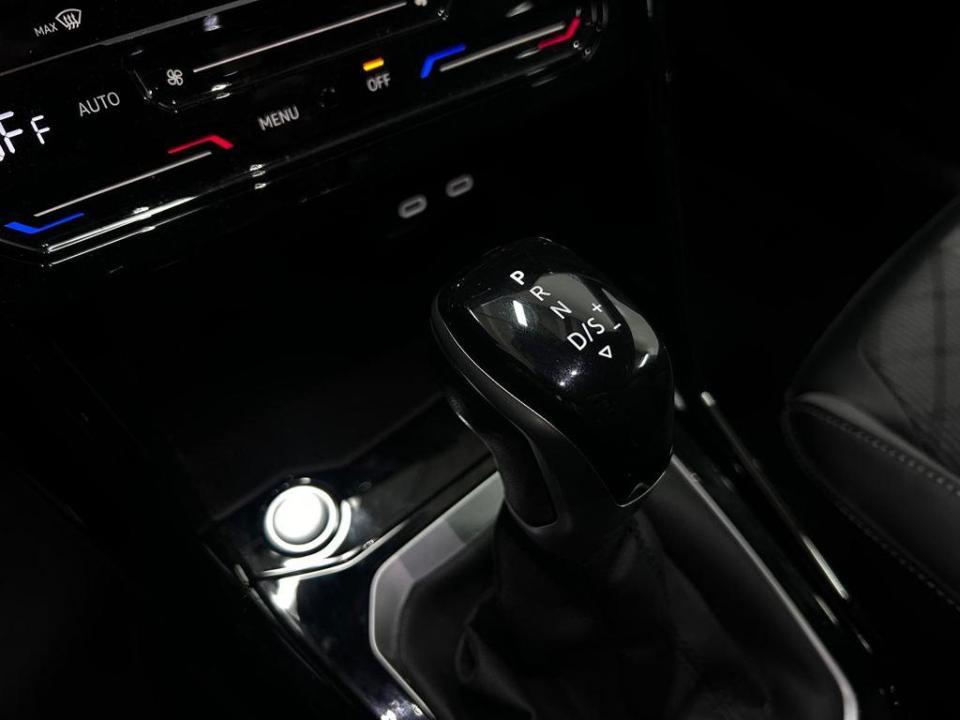 Volkswagen T-Roc R-Line 1.5 TSI 110 kW (150 CV) DSG