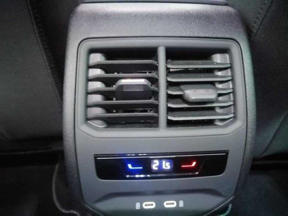 SEAT Leon 1.5 eTSI Style Special Edition DSG 110 kW (150 CV)