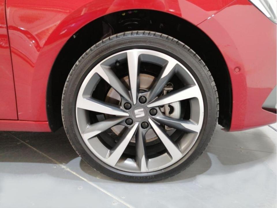 SEAT Leon 1.4 e-Hybrid S&S FR XL DSG 150 kW (204 CV)