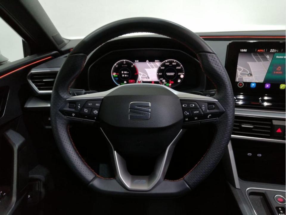 SEAT Leon 1.4 e-Hybrid S&S FR XL DSG 150 kW (204 CV)
