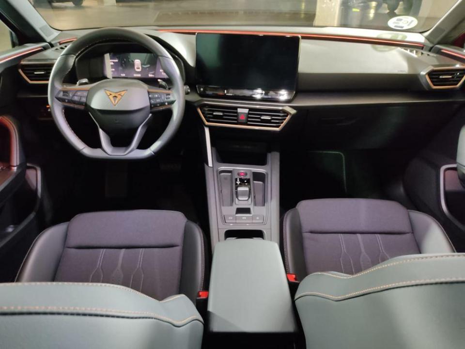 Cupra León