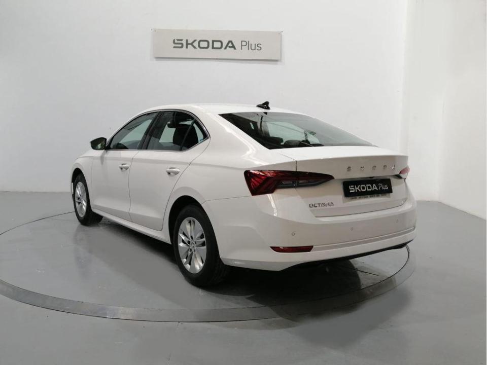 Skoda Octavia 1.5 TSI G-TEC Ambition DSG 96 kW (131 CV)