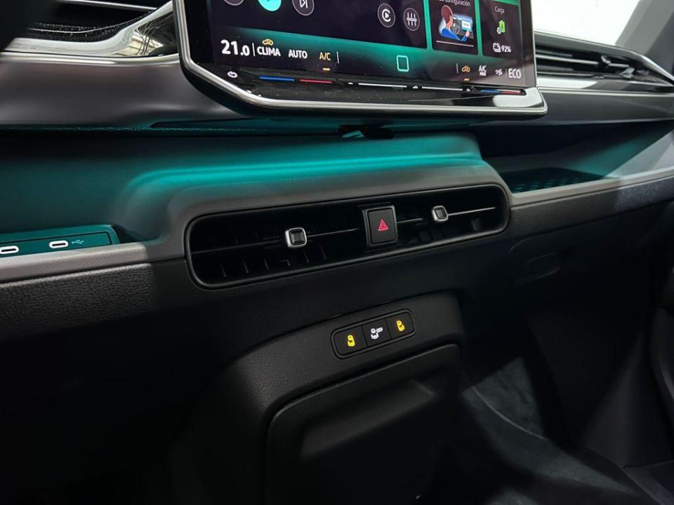 Volkswagen ID. BUZZ Pro 7 asientos 210 kW (286 CV)