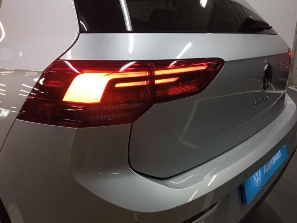 Volkswagen Golf 1.0 TSI 81 kW (110 CV)