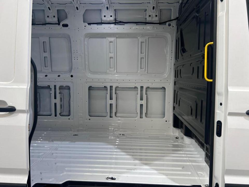 Volkswagen Crafter Batalla Larga TA 2.0 TDI 103 kW (140 CV) 3.500