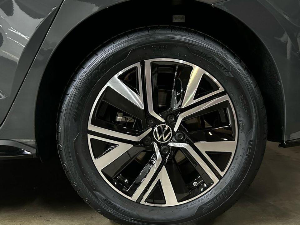 Volkswagen Touran R-Line 1.5 TSI 110 kW (150 CV) DSG