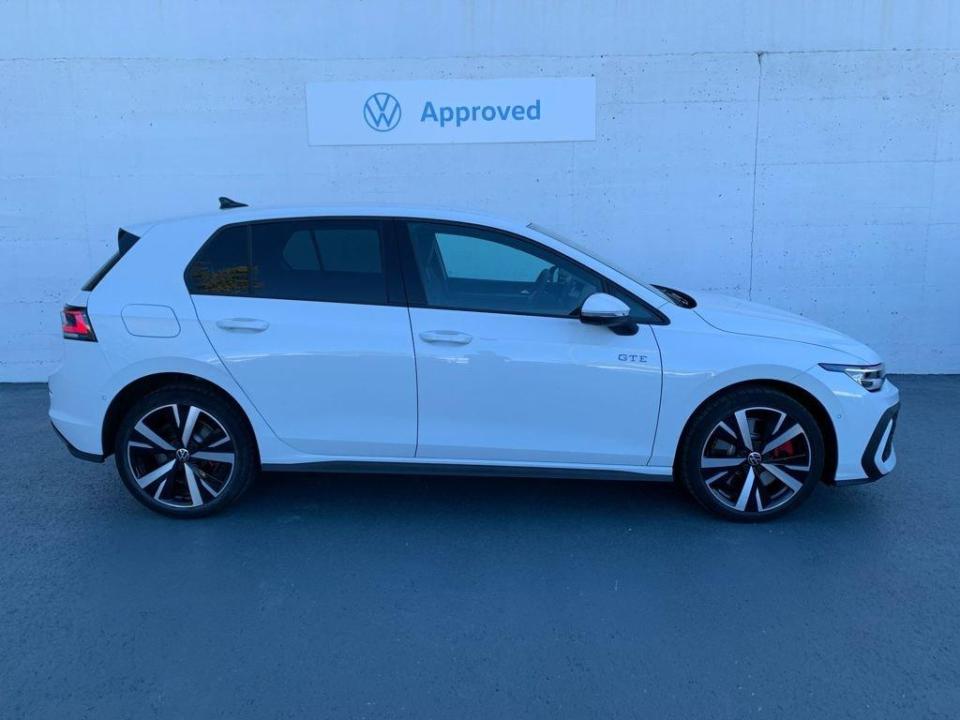 Volkswagen Golf GTE 1.5 PHEV 130kW 200 kW (272 CV) DSG