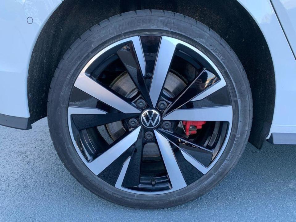 Volkswagen Golf GTE 1.5 PHEV 130kW 200 kW (272 CV) DSG