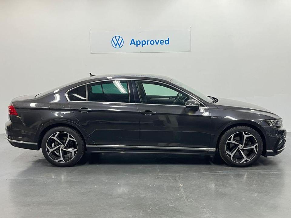 Volkswagen Passat R-Line 2.0 TDI 110 kW (150 CV) DSG