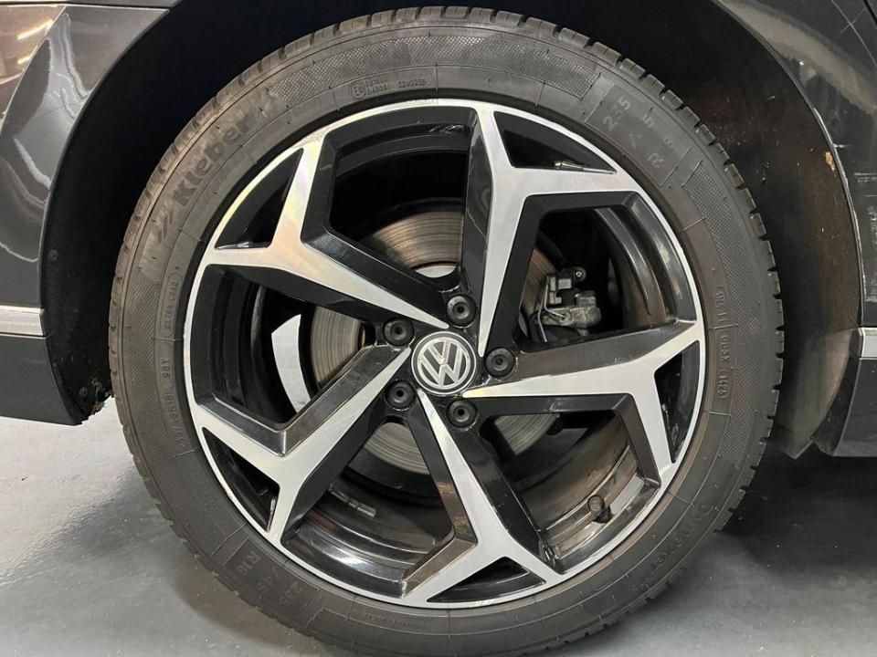 Volkswagen Passat R-Line 2.0 TDI 110 kW (150 CV) DSG