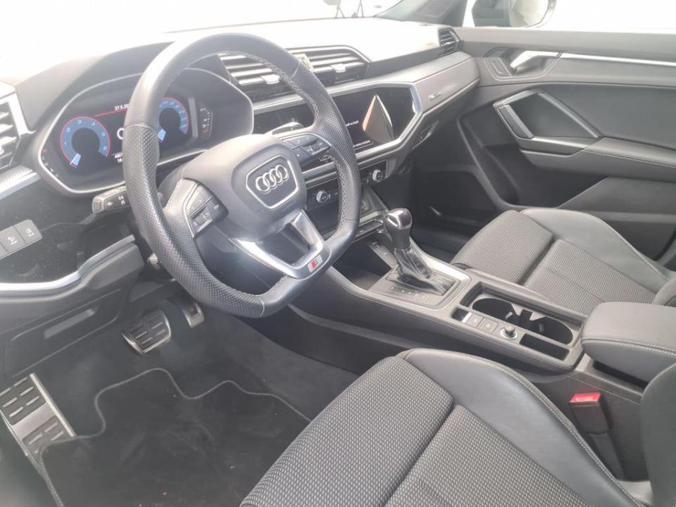 Audi Q3 Sportback Black line 35 TDI 110 kW (150 CV) S tronic