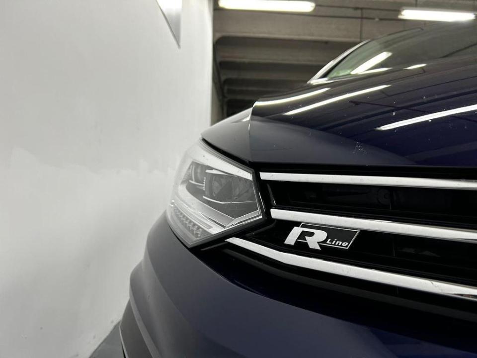 Volkswagen Touran R-Line 2.0 TDI 110 kW (150 CV) DSG