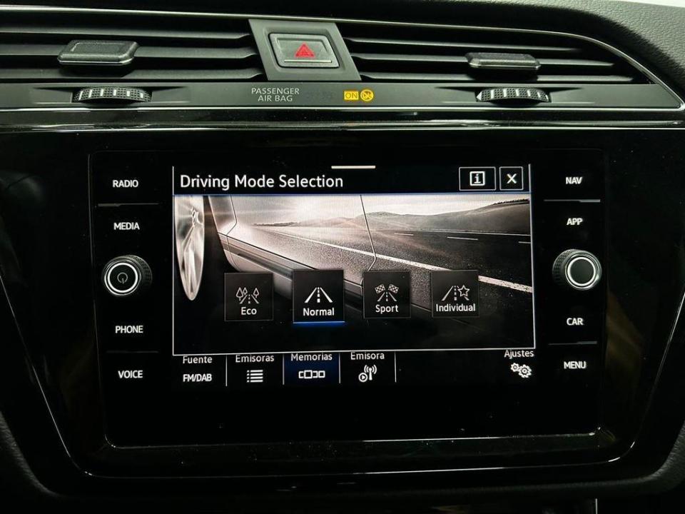 Volkswagen Touran R-Line 2.0 TDI 110 kW (150 CV) DSG