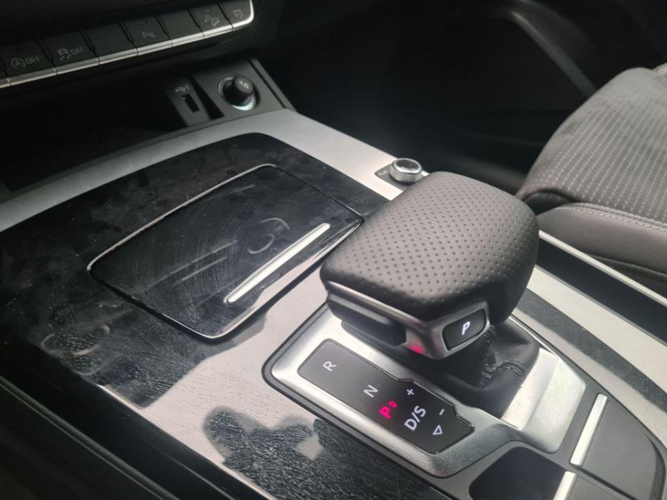 Audi Q5 Black line 40 TDI quattro-ultra 150 kW (204 CV) S tronic