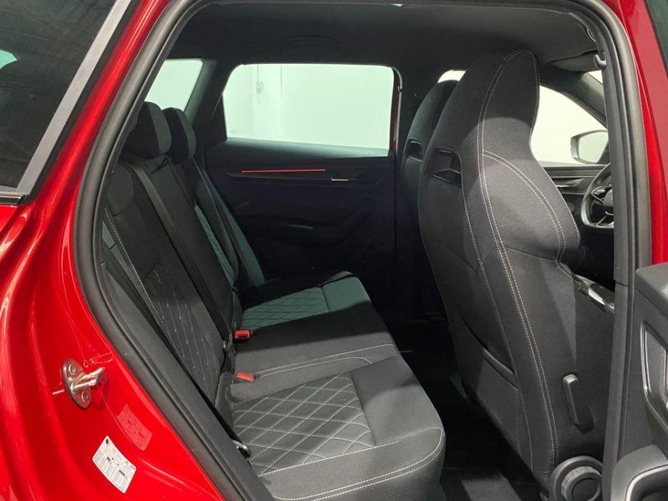Skoda Karoq 1.5 TSI ACT Sportline DSG 110 kW (150 CV)