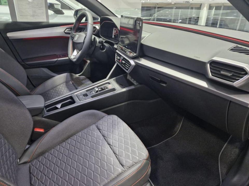 SEAT Leon 1.5 TSI e-Hybrid S&S FR XXL DSG 150 kW (204 CV)