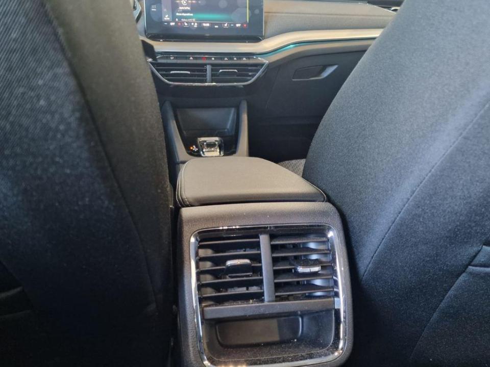 Skoda Octavia 1.5 TSI m-HEV Selection DSG 110 kW (150 CV)