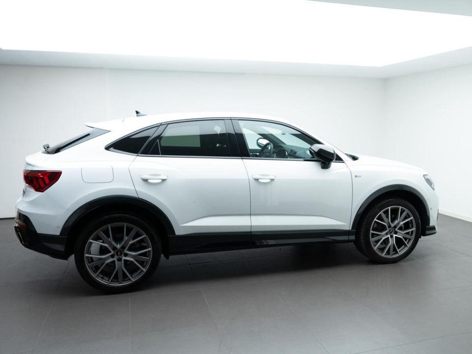 Audi Q3 Sportback Black line 40 TFSI quattro 140 kW (190 CV) S tronic