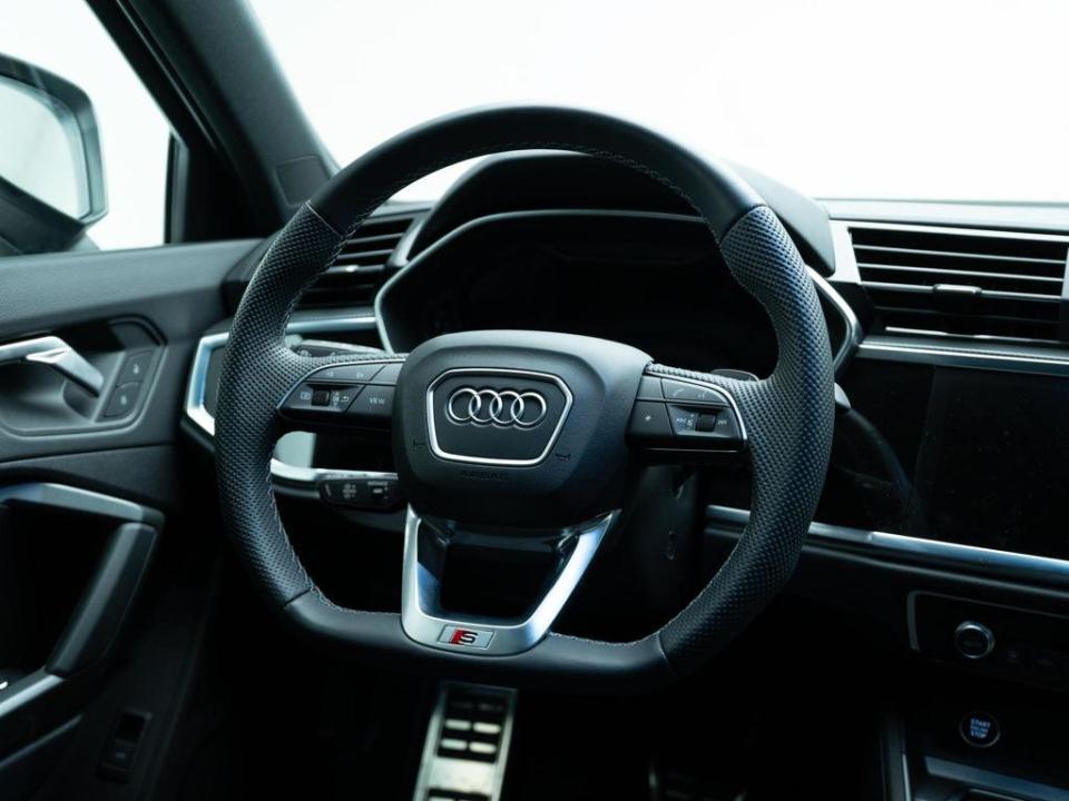 Audi Q3 Sportback Black line 40 TFSI quattro 140 kW (190 CV) S tronic