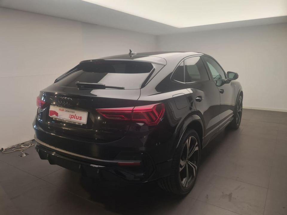 Audi Q3 Sportback TFSIe Black Line 45 TFSI e 180 kW (245 CV) S tronic