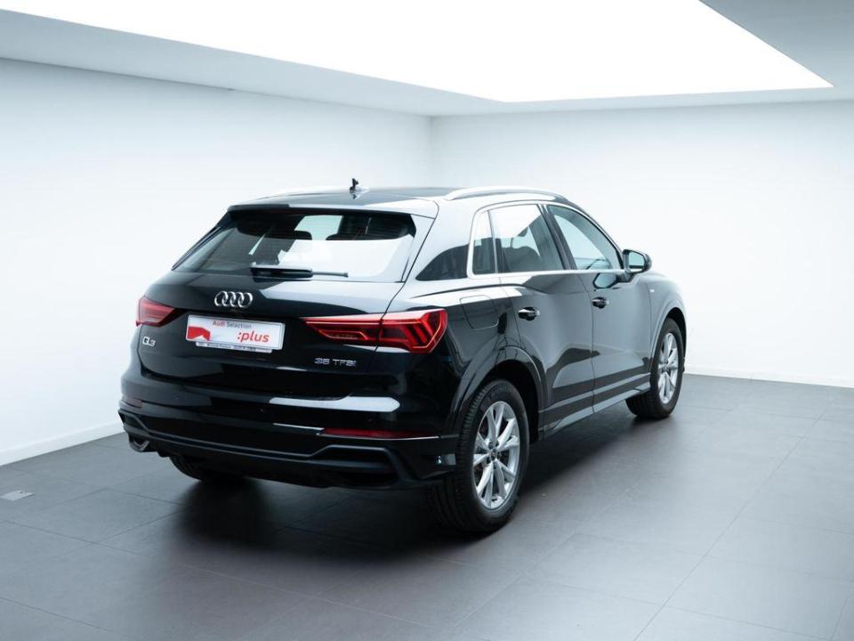 Audi Q3 S line 35 TFSI 110 kW (150 CV) S tronic