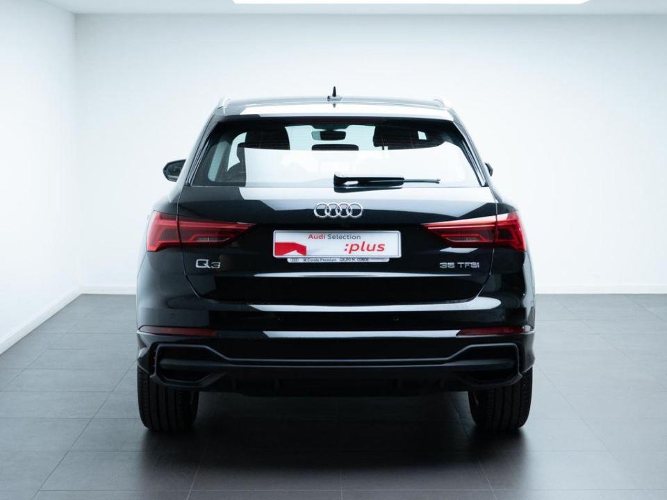 Audi Q3 S line 35 TFSI 110 kW (150 CV) S tronic